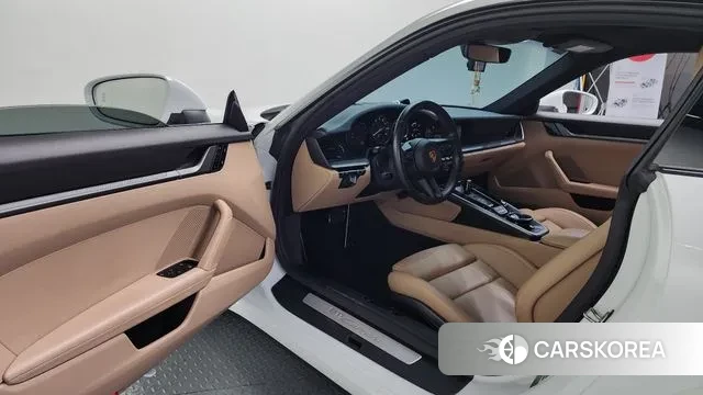 Porsche 911(992) id 3344463 из Кореи 20