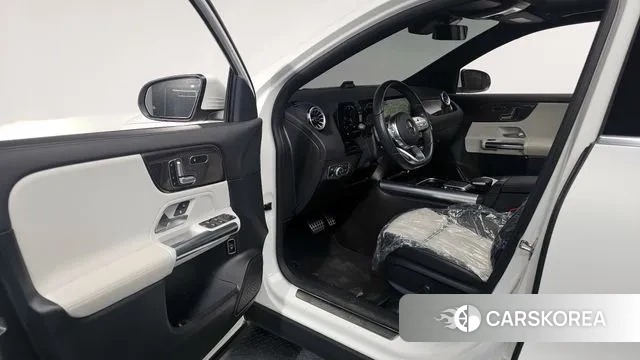 Mercedes-Benz GLA - Class H247 id 3645180 из Кореи 21