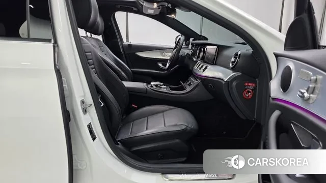 Mercedes-Benz E-Class W213 id 3621994 из Кореи 20