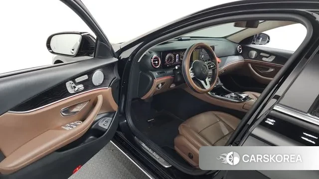 Mercedes-Benz E-Class W213 id 3588397 из Кореи 20