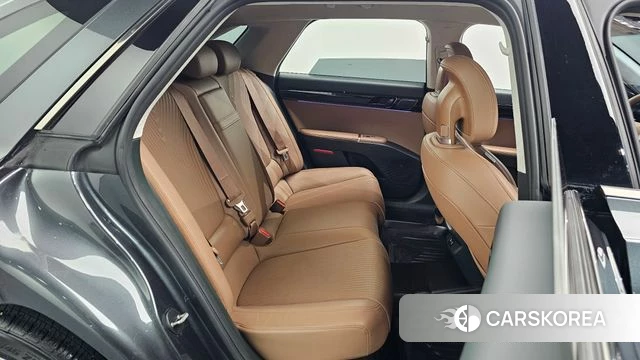 Hyundai Grandeur Hybrid (GN7) id 4422109 из Кореи 32