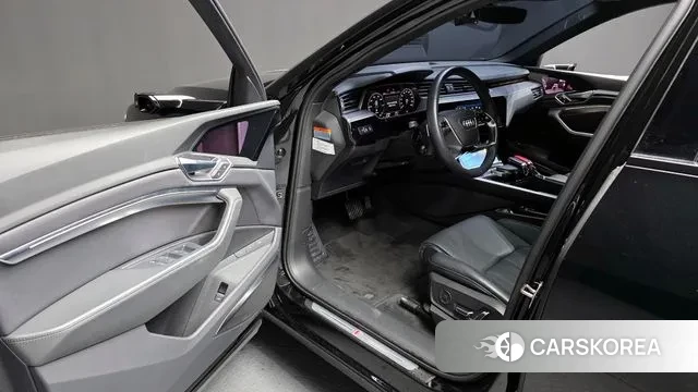 Audi e-Tron id 3597027 из Кореи 20