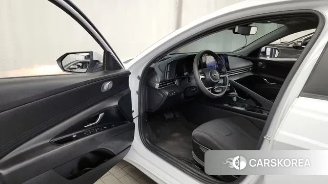 Hyundai Avante Hybrid (CN7) id 3044244 из Кореи 20