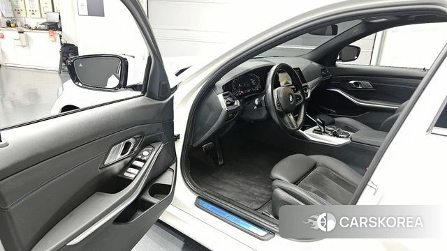 BMW 3 Series (G20) id 3859675 из Кореи 20