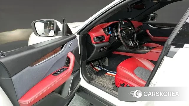 Maserati Levante id 3557641 из Кореи 20