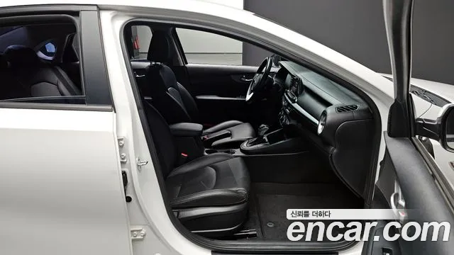 Kia Come New K3 id 2750783 из Кореи 20