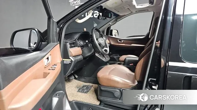 Hyundai The New Grand Starex id 3754260 из Кореи 20