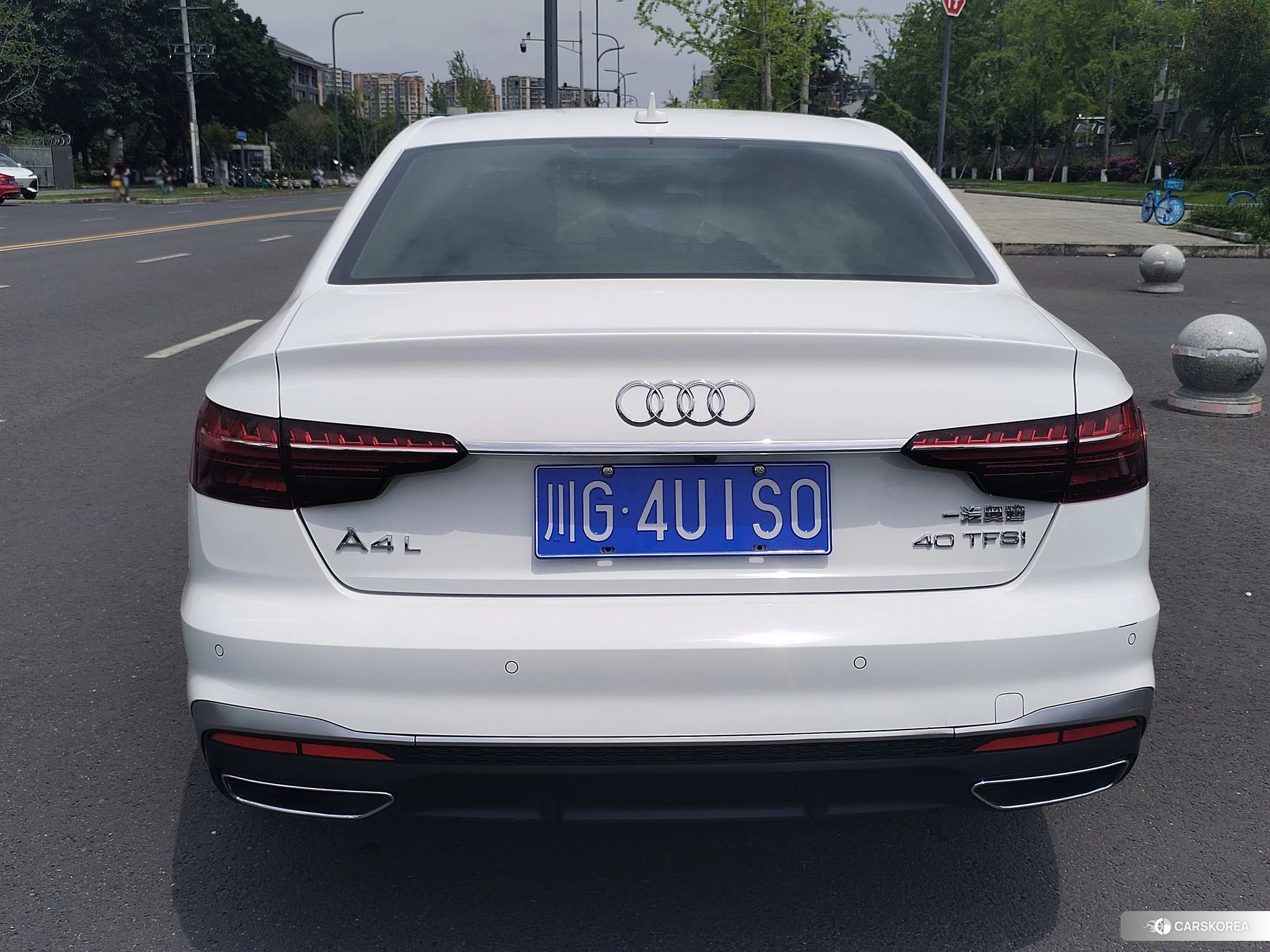 Audi A4L id 4498762 из Китая 13