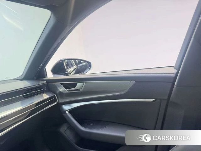Audi A6L id 4216866 из Китая 18
