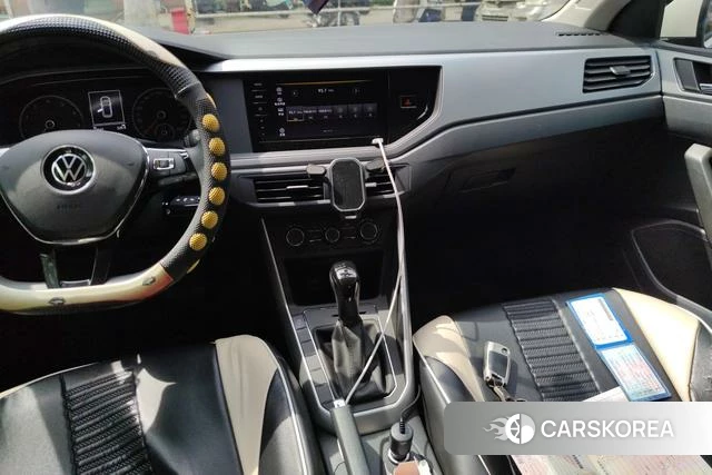 Volkswagen Polo id 4265164 из Китая 17