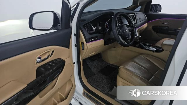 Kia The New Carnival id 3873624 из Кореи 20