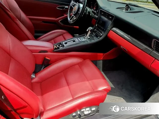 Porsche 911 id 3709220 из Кореи 18