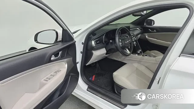 Genesis The New G70 id 3621121 из Кореи 20