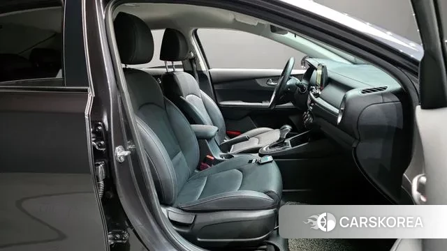 Kia Come New K3 id 3357195 из Кореи 20