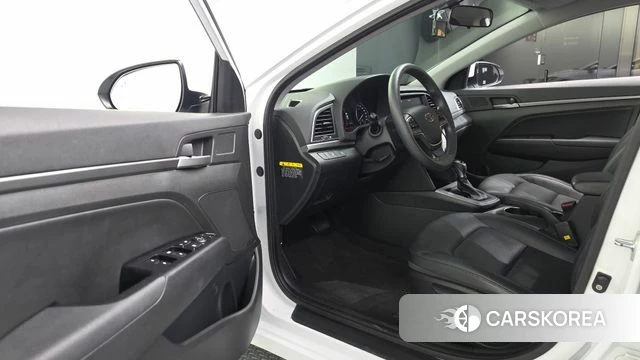 Hyundai Avante AD id 4326061 из Кореи 30