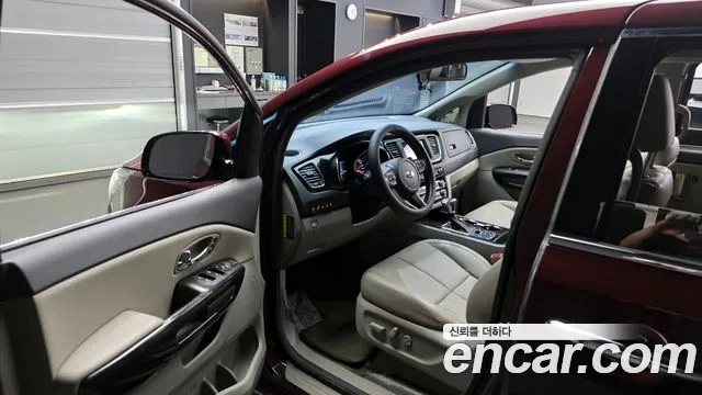 Kia The New Carnival id 2913068 из Кореи 20