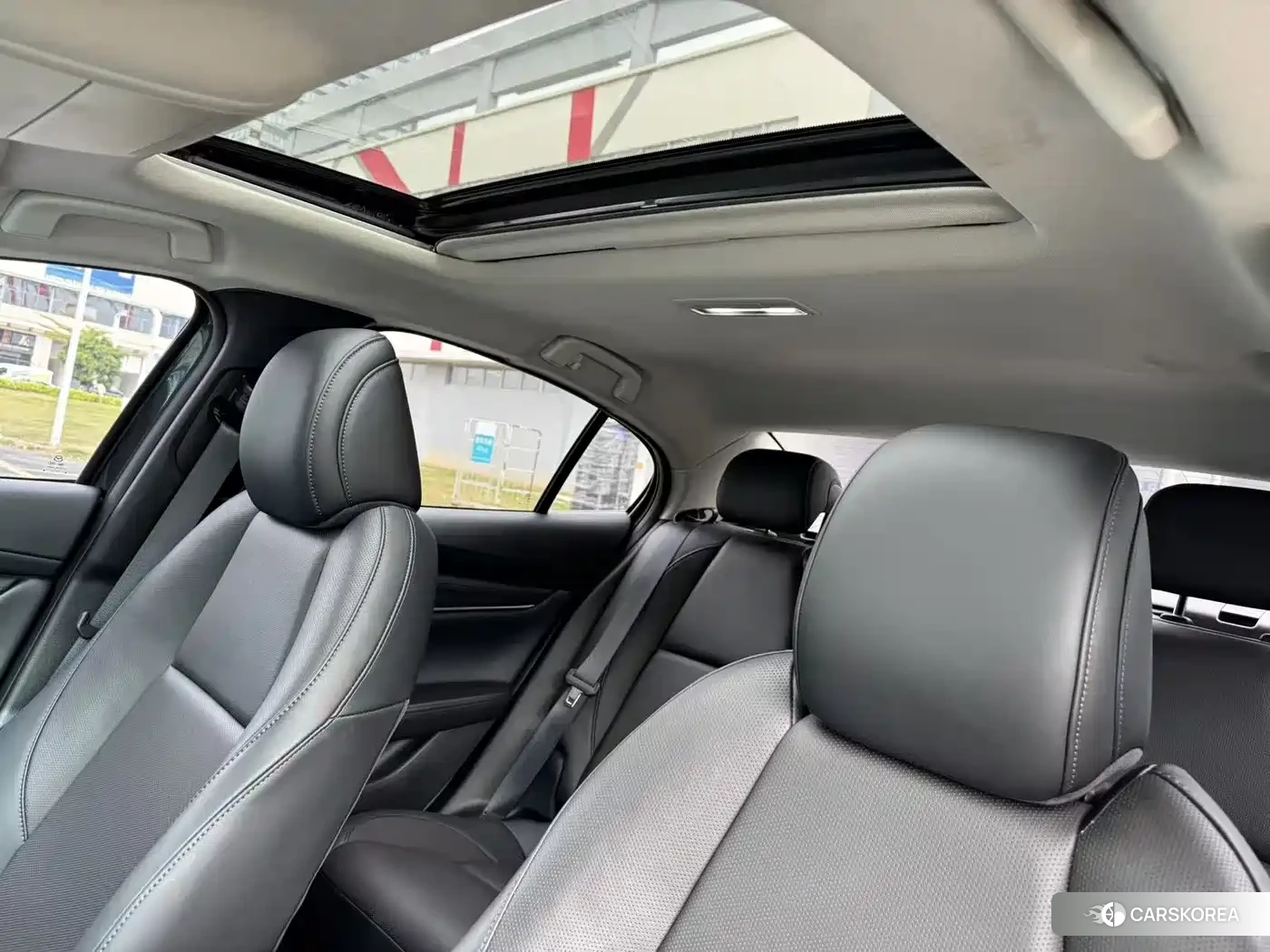 Mazda 3 id 4589512 из Китая 26
