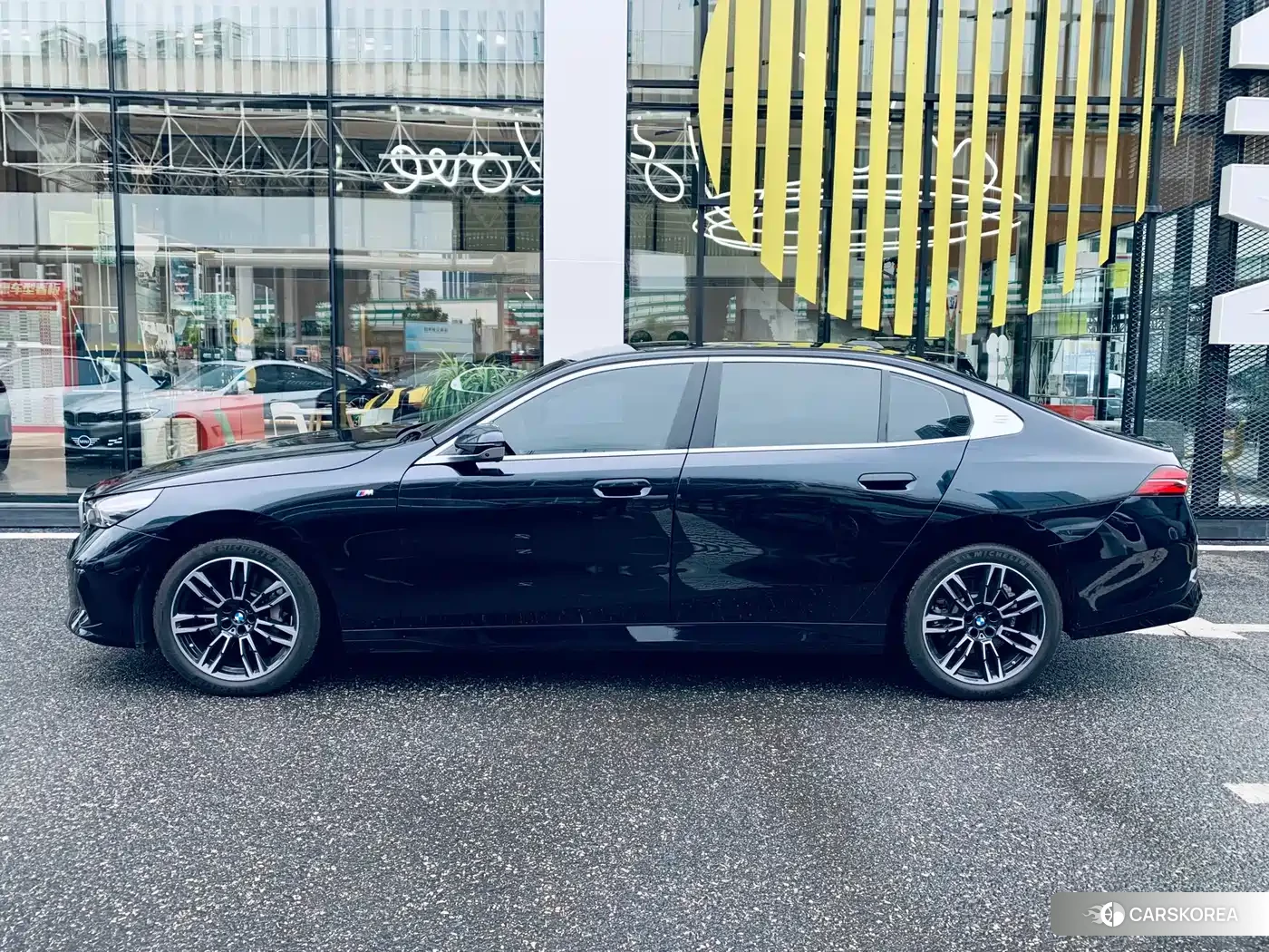 BMW 5 series id 4539281 из Китая 15