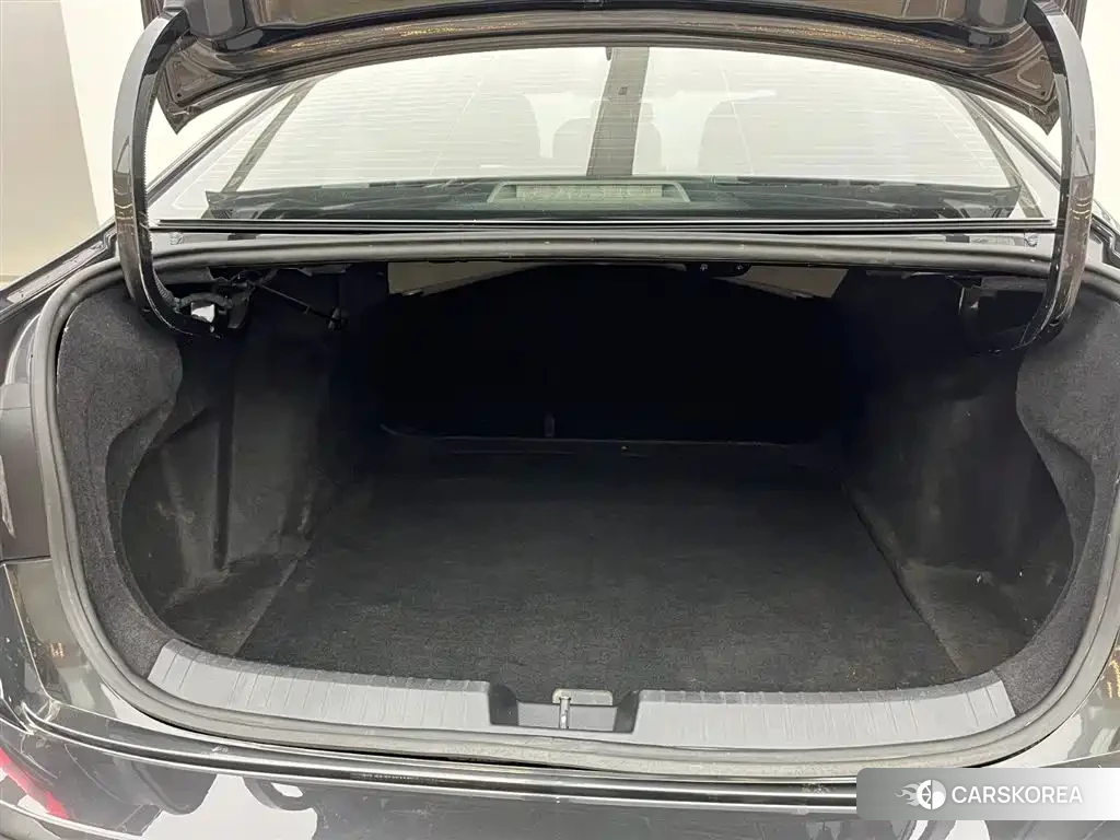 Volkswagen Sagitar id 4514263 из Китая 12