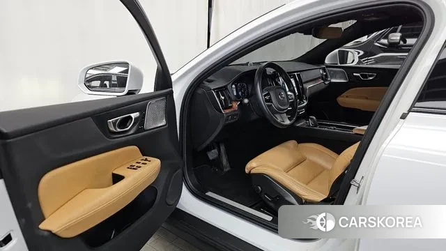 Volvo V60 Cross-Country 2nd Generation id 3488764 из Кореи 20