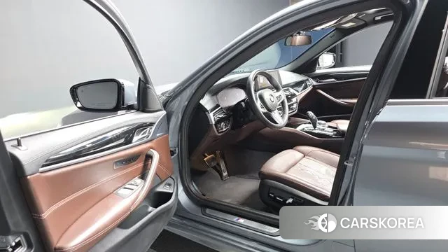 BMW 5 Series (G30) id 3601848 из Кореи 20