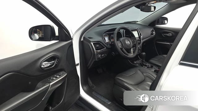 Jeep Cherokee (KL) id 3924185 из Кореи 20