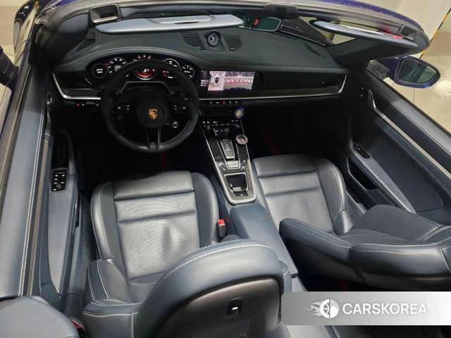 Porsche 911(992) id 4196299 из Кореи 19