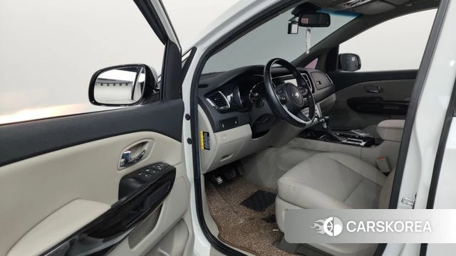 Kia The New Carnival id 3942601 из Кореи 20