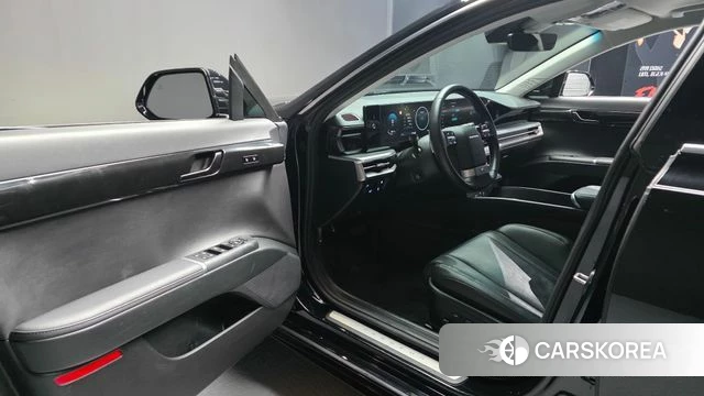 Hyundai Grandeur (GN7) id 3883500 из Кореи 20