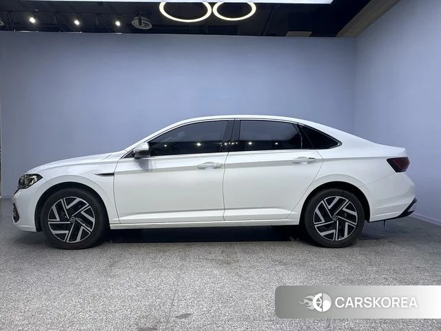 Volkswagen Sagitar id 4313849 из Китая 20
