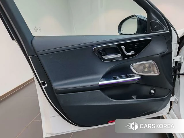 Mercedes-Benz Class C id 4393443 из Китая 16