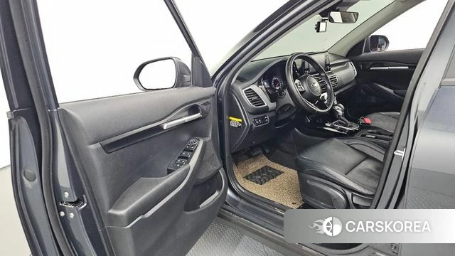 Kia Seltos id 4203366 из Кореи 30