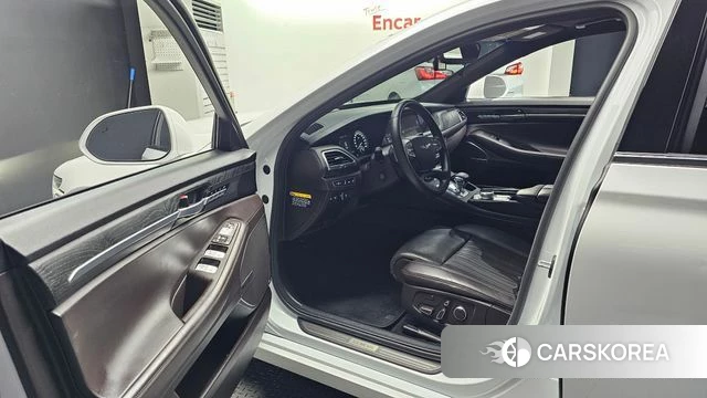 Genesis G90 id 4195885 из Кореи 31