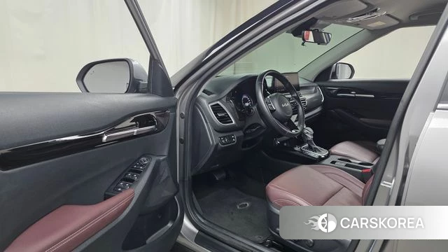Kia Seltos id 4561765 из Кореи 20