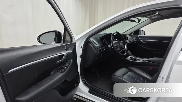 Hyundai Sonata (DN8) id 3654768 из Кореи 20