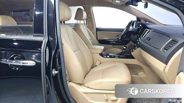 Kia The New Carnival id 3936912 из Кореи 20