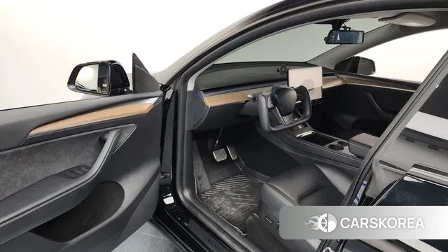 Tesla Model Y id 3333256 из Кореи 20