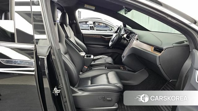 Tesla Model X id 3834197 из Кореи 20