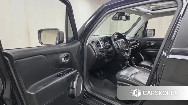 Jeep Renegade id 3406421 из Кореи 20