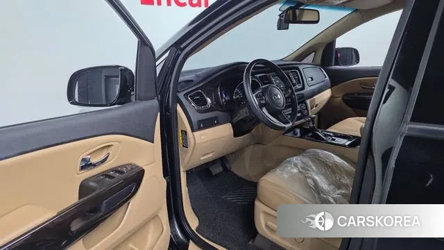 Kia The New Carnival id 3736623 из Кореи 20