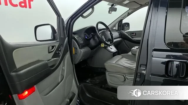 Hyundai The New Grand Starex id 3748243 из Кореи 20