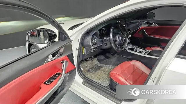 Kia Stinger id 3474864 из Кореи 20