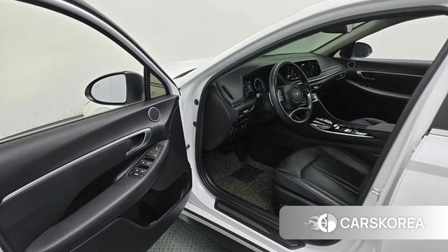 Hyundai Sonata (DN8) id 4642119 из Кореи 32
