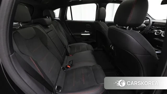 Mercedes-Benz EQA H243 id 3739140 из Кореи 20