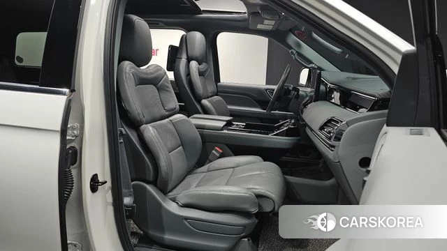 Lincoln Navigator 4th generation id 4244947 из Кореи 20