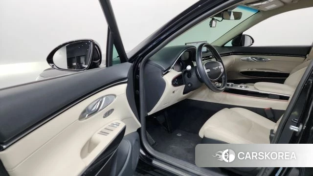 Genesis GV70 id 3839768 из Кореи 20