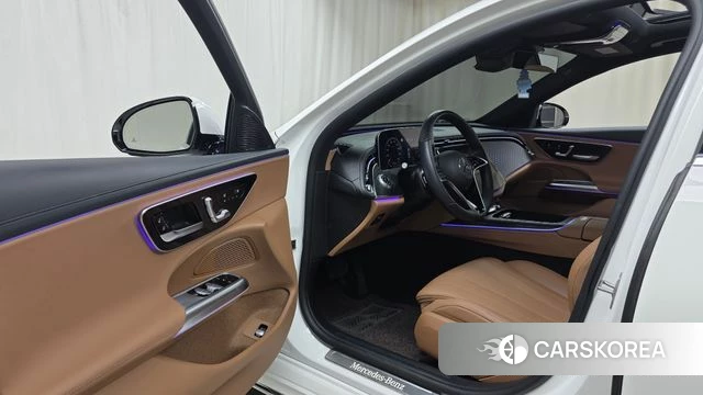 Mercedes-Benz E-Class W214 id 4533493 из Кореи 30