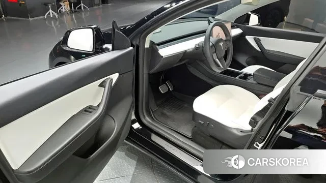 Tesla Model Y id 3218597 из Кореи 20