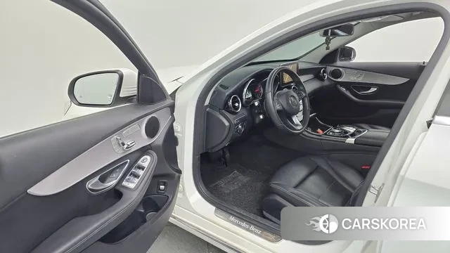 Mercedes-Benz C-Class W205 id 3761342 из Кореи 20