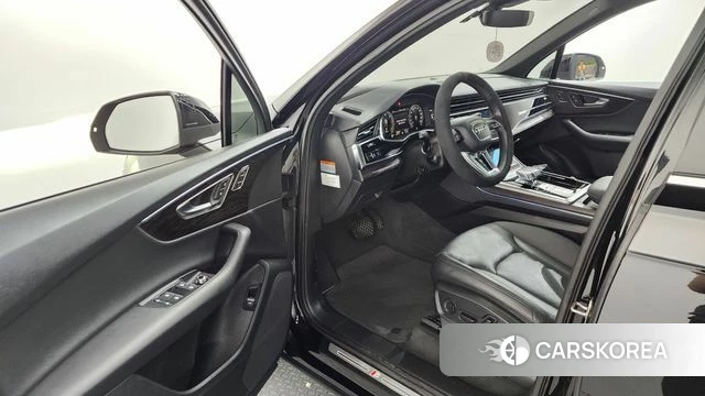 Audi Q7 (4M) id 3897133 из Кореи 20